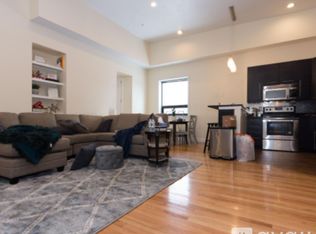 1032 Commonwealth Ave #8, Boston, MA 02215