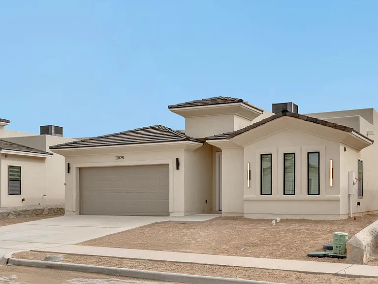 12825 Middlesbrough Ave — Photo 5