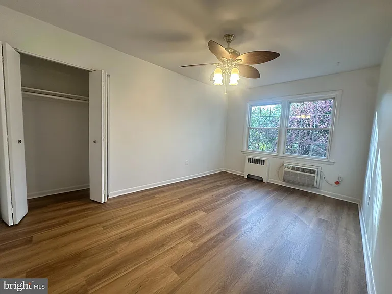 155 Talbott St #155 — Photo 5