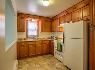 595 Willett Ave APT 9, Riverside, RI 02915