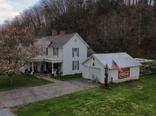 21786 Monroe Rd, Damascus, VA 24236