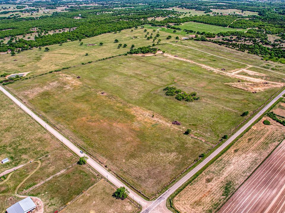 1st image of 13 Cottonwood Trl