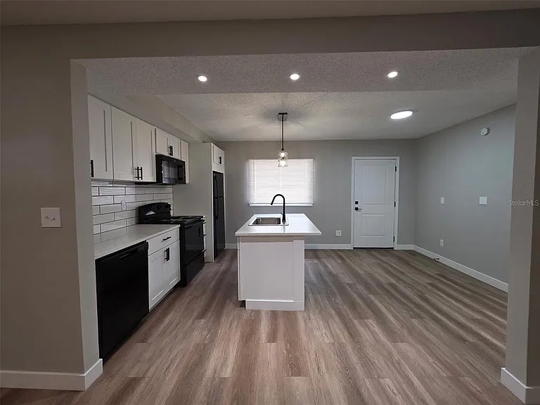 2104 Crill Ave #A — Photo 37