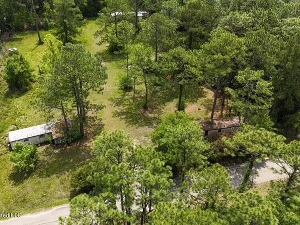 15654 Walter Smith Rd, Gulfport, MS 39503