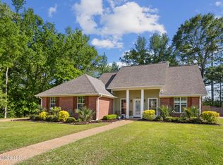 459 Brookstone Dr, Madison, MS 39110