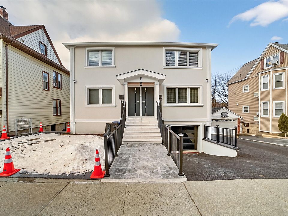 1st image of 5 Oak Ave Floor 2