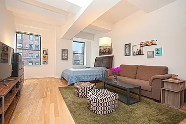 Rented by Nest Seekers International