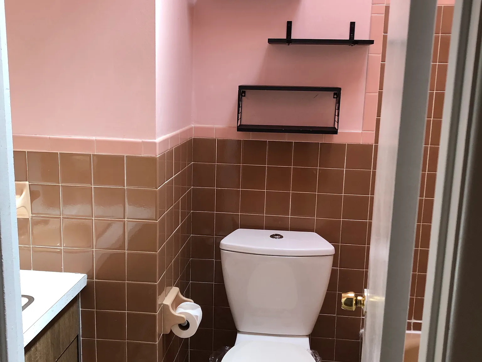 3 bed, 2.5 bath, 1554 sqft, $2,300 — Photo 4