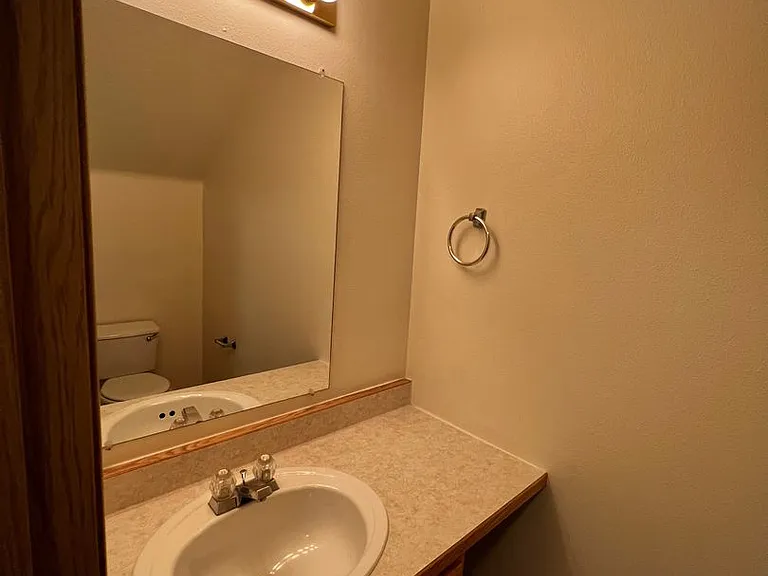 5503 Glenridge Way — Photo 12