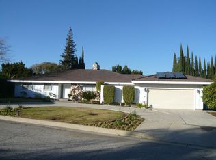 19225 Harliss St, Northridge, CA 91324