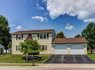 2343 Heather Rd, York, PA 17408