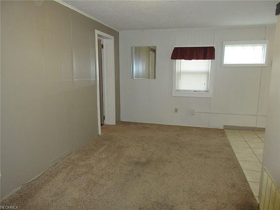 2nd image of 225 Ingall Ave NW