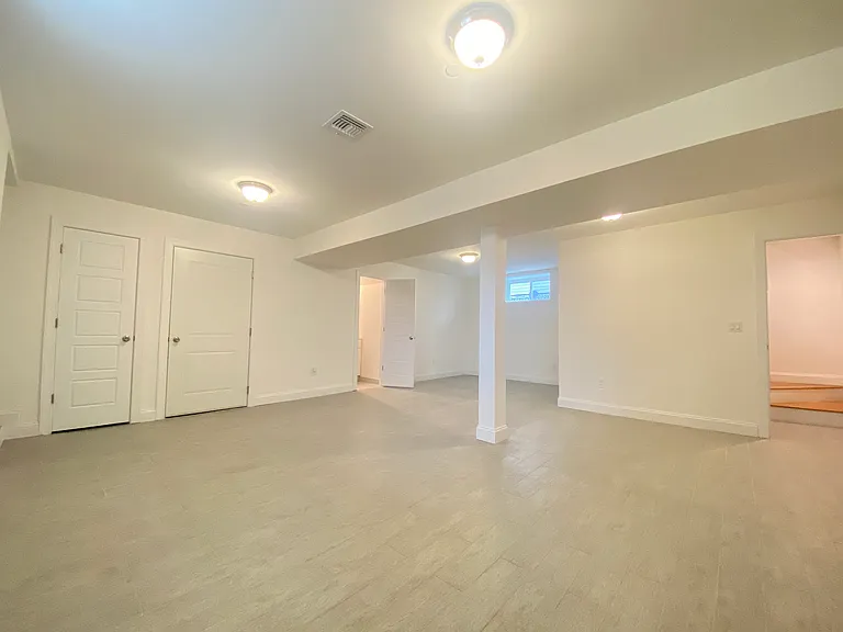 881 Sinclair Ave #2F — Photo 27