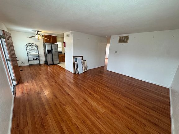 4th image of 6931 Krause Ave #1