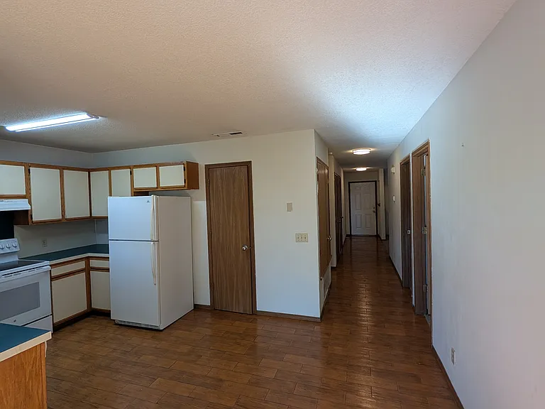 2863 Kasey Ave #B — Photo 4