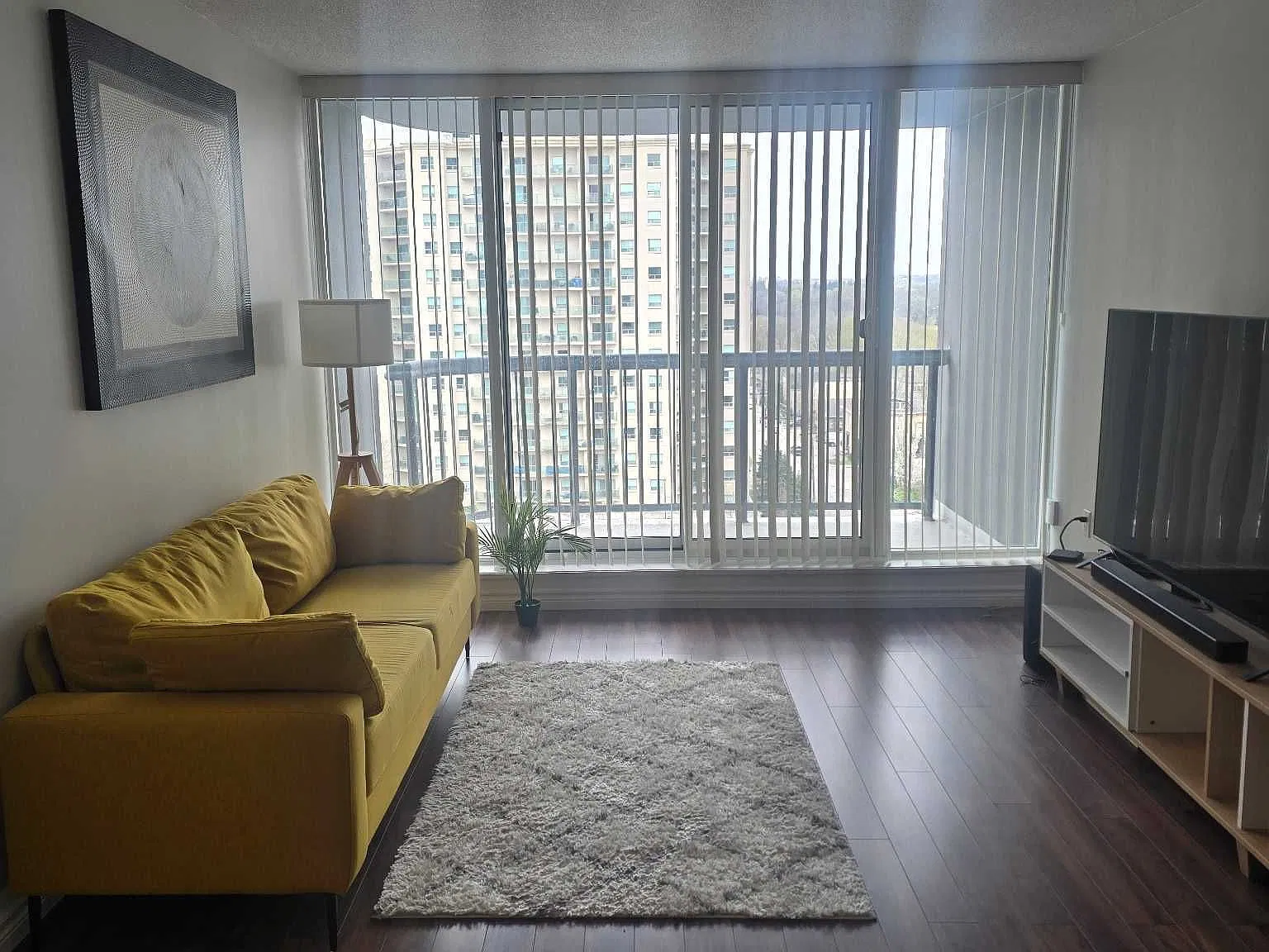 2 bed, $2,200 — Photo 1