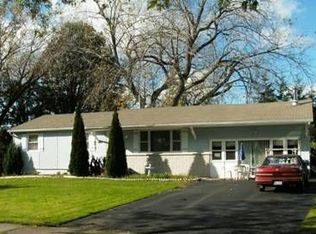 37 Emilia Cir, Rochester, NY 14606