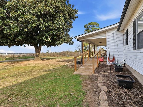 4th image of 152 County Road 4310