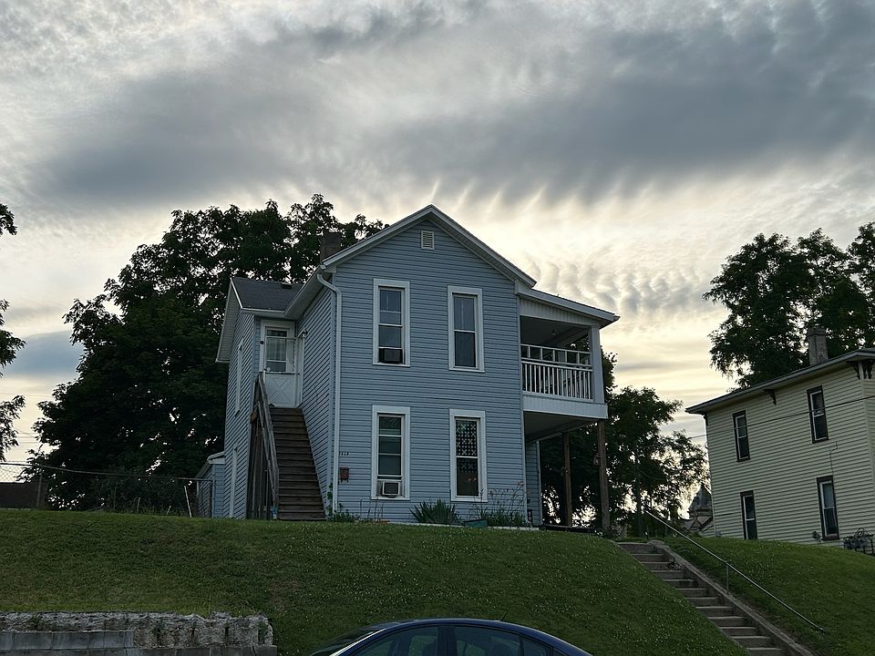 1st image of 203 1/2 S Shaffer St