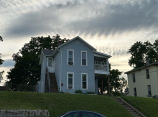 203 1/2 S Shaffer St, Springfield, OH 45506