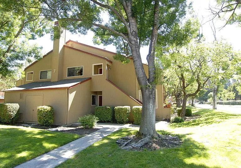 Macara Gardens Apartments — Photo 10