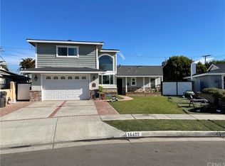16422 Hollywood Ln, Huntington Beach, CA 92649