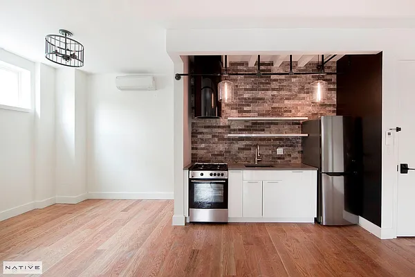 Rented by Native Real Estate LLC | media 10