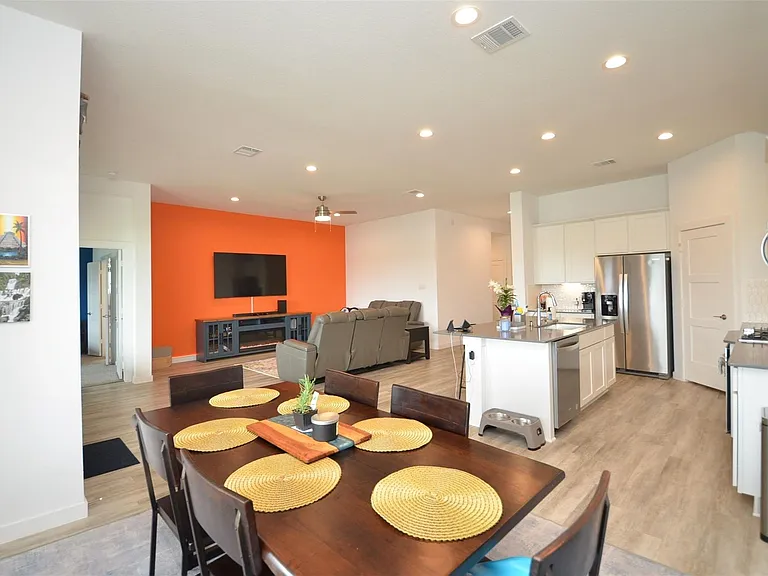 1696 Daylight Lake Dr — Photo 15
