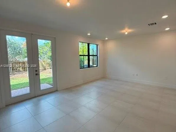 7263 SW 46th St, Fort Lauderdale, FL