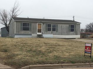 709 S Adams St, Hugoton, KS 67951