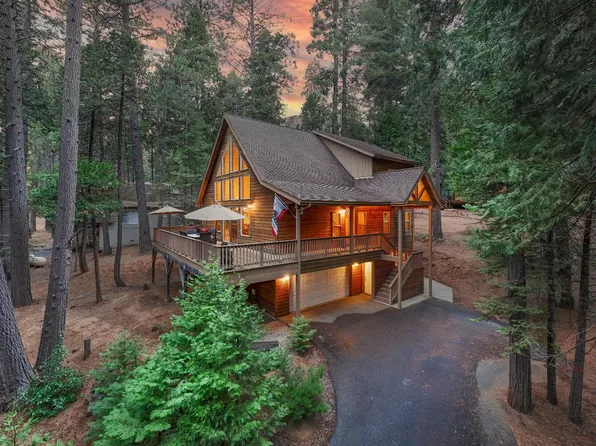 1915 Stanislaus Dr, Arnold, CA 95223