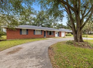 445 S 5th St, Ponchatoula, LA 70454