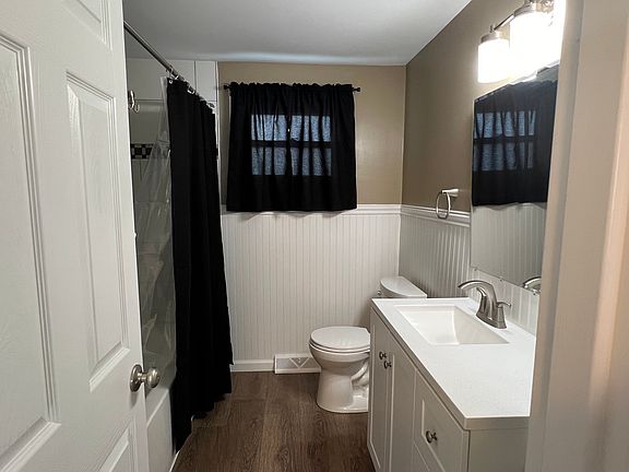 5th image of 42 N Seine Dr #1