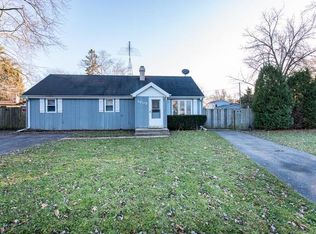 1603 19th St, Zion, IL 60099