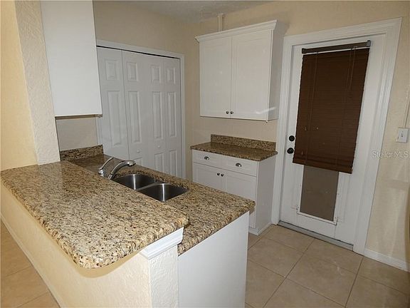 4th image of 1243 51st Ave N