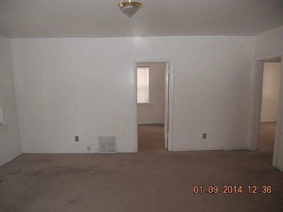 4th image of 1713 Leland Ave