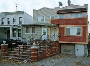 358 E 9th St, Brooklyn, NY 11218