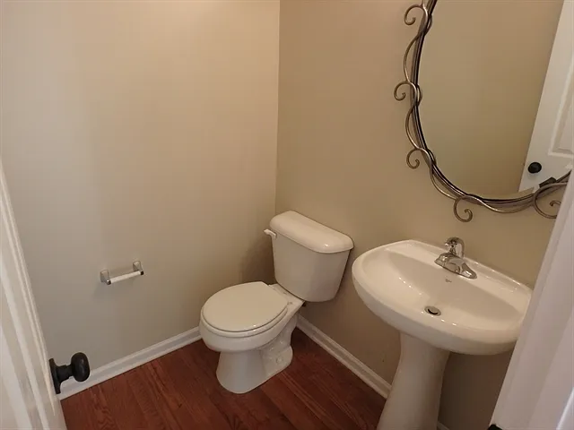 2713 Gross Ave — Photo 8