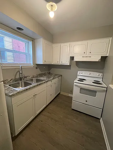 615 W Prairie Ave #2 Photo 1