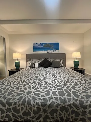 2 bed, 1200 sqft, $3,650 — Photo 3