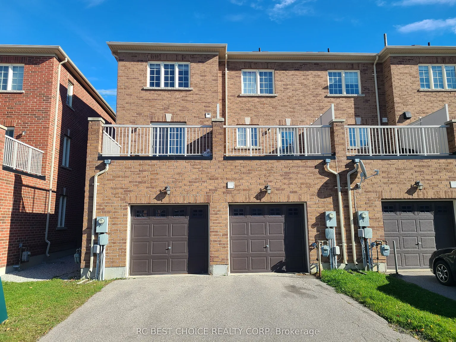 3 bed, $2,950 — Photo 1