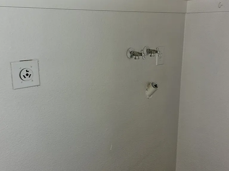 Washer and Dryer Hookup