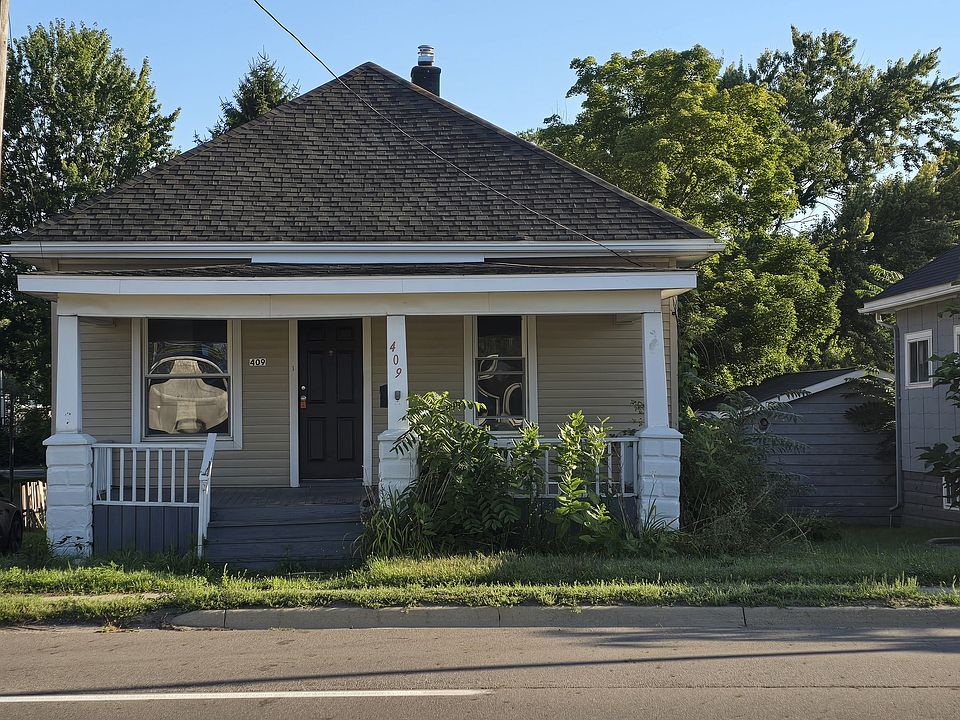 1st image of 409 Corunna Ave