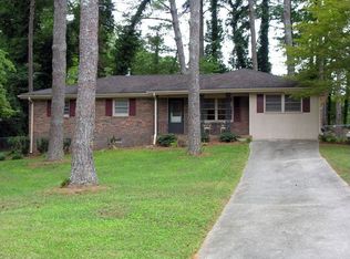 4200 Kent Dr, Powder Springs, GA 30127