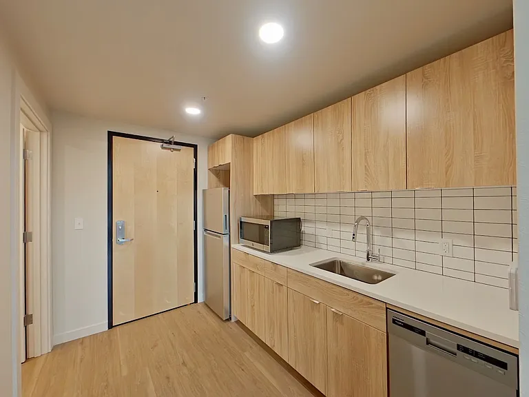 11th and Ferry Lofts — Photo 171