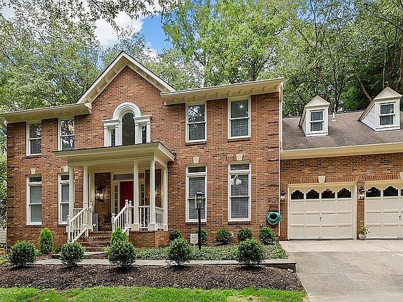2nd image of 5614 Sugarbush Ln