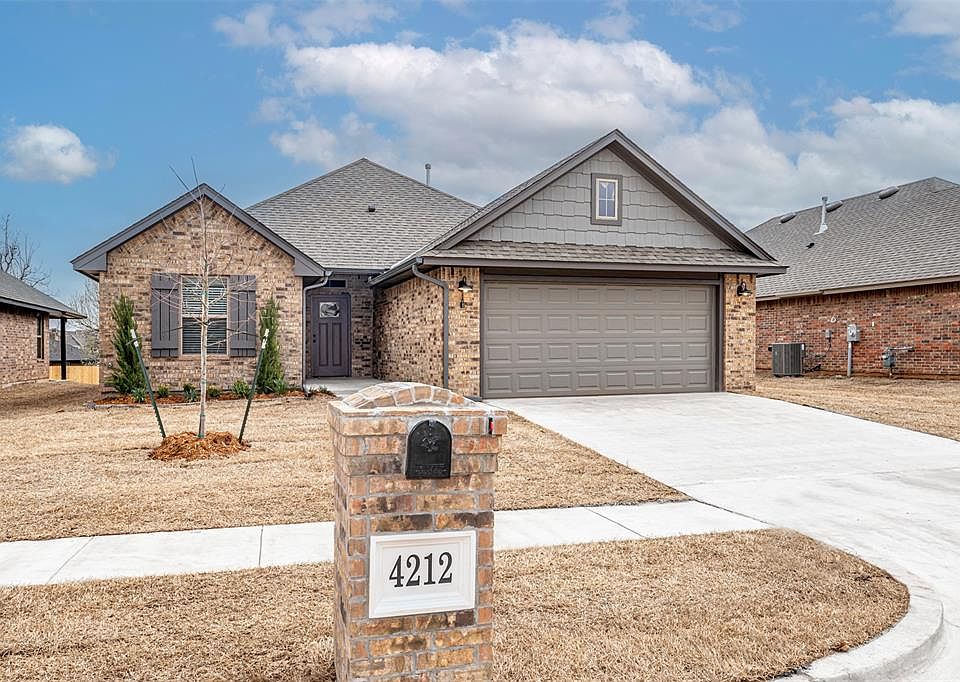 1st image of 4212 Royal Garden Dr