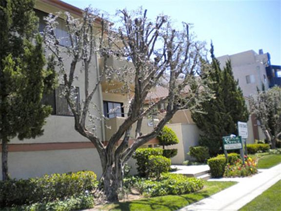 4th image of 7940 Reseda Blvd APT 217