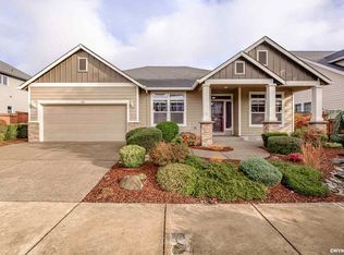 1701 Salmon Run SW, Albany, OR 97321