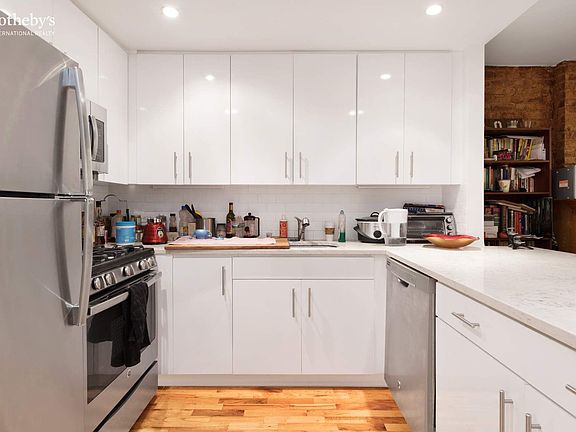 4th image of 115 W 130th St #G